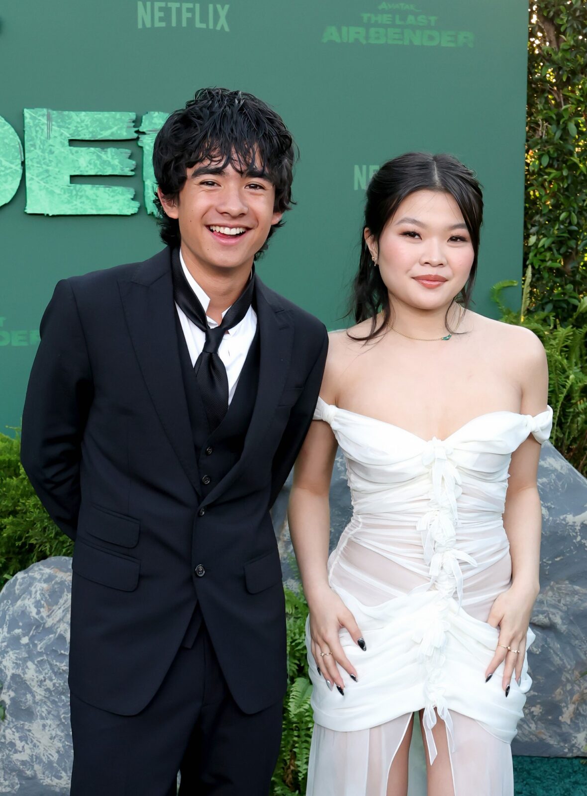 Gordon Cormier e Miyako comparecem à estreia da segunda temporada de Avatar: O Último Mestre do Ar