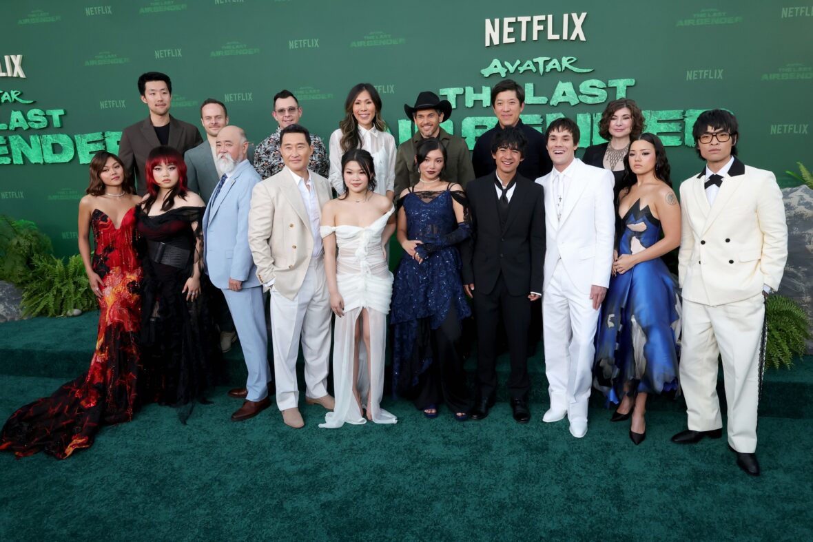 Elenco de Avatar: O Último Mestre do Ar participa da estreia da segunda temporada
