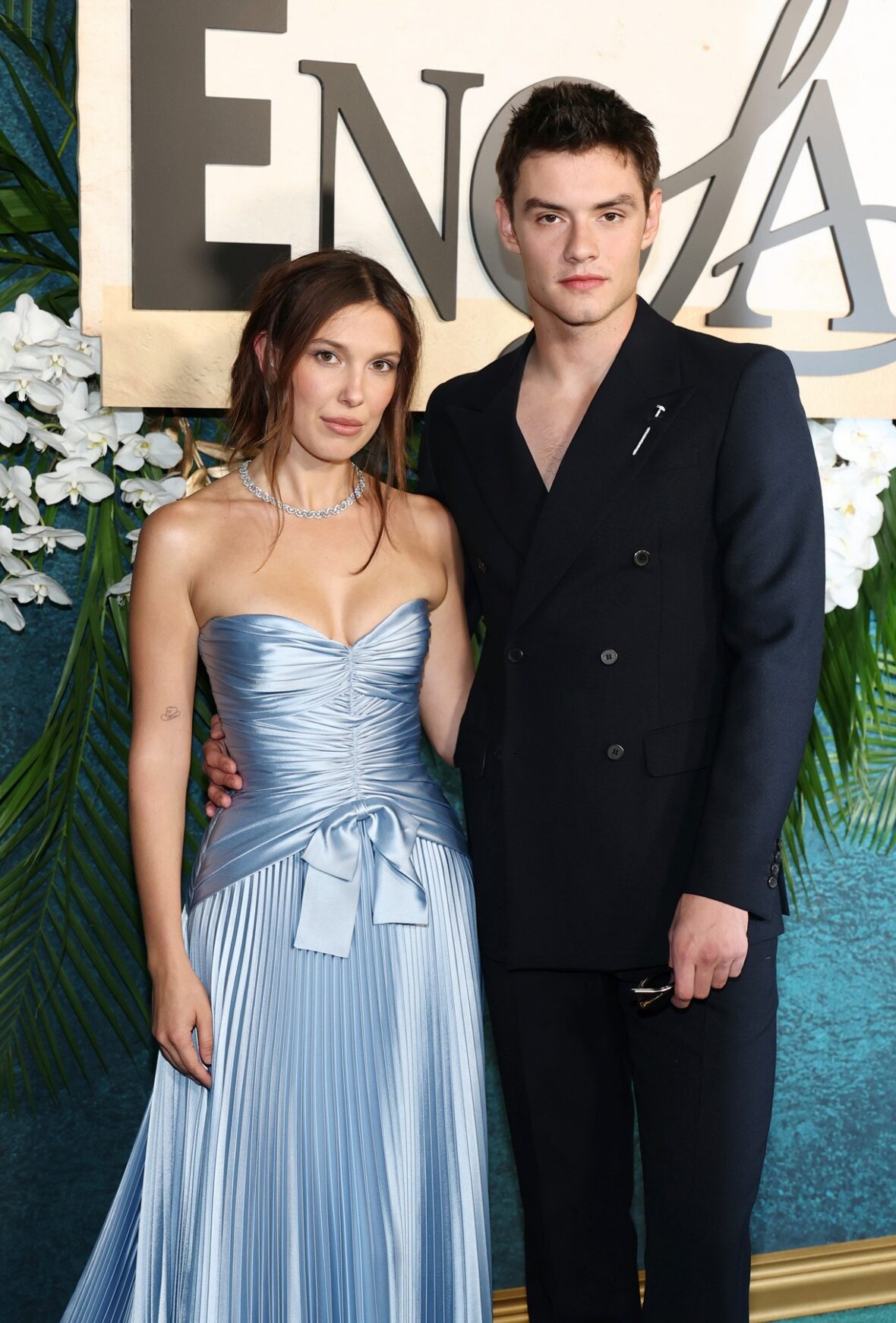 Millie Bobby Brown na estreia de Enola Holmes 3 em Nova York