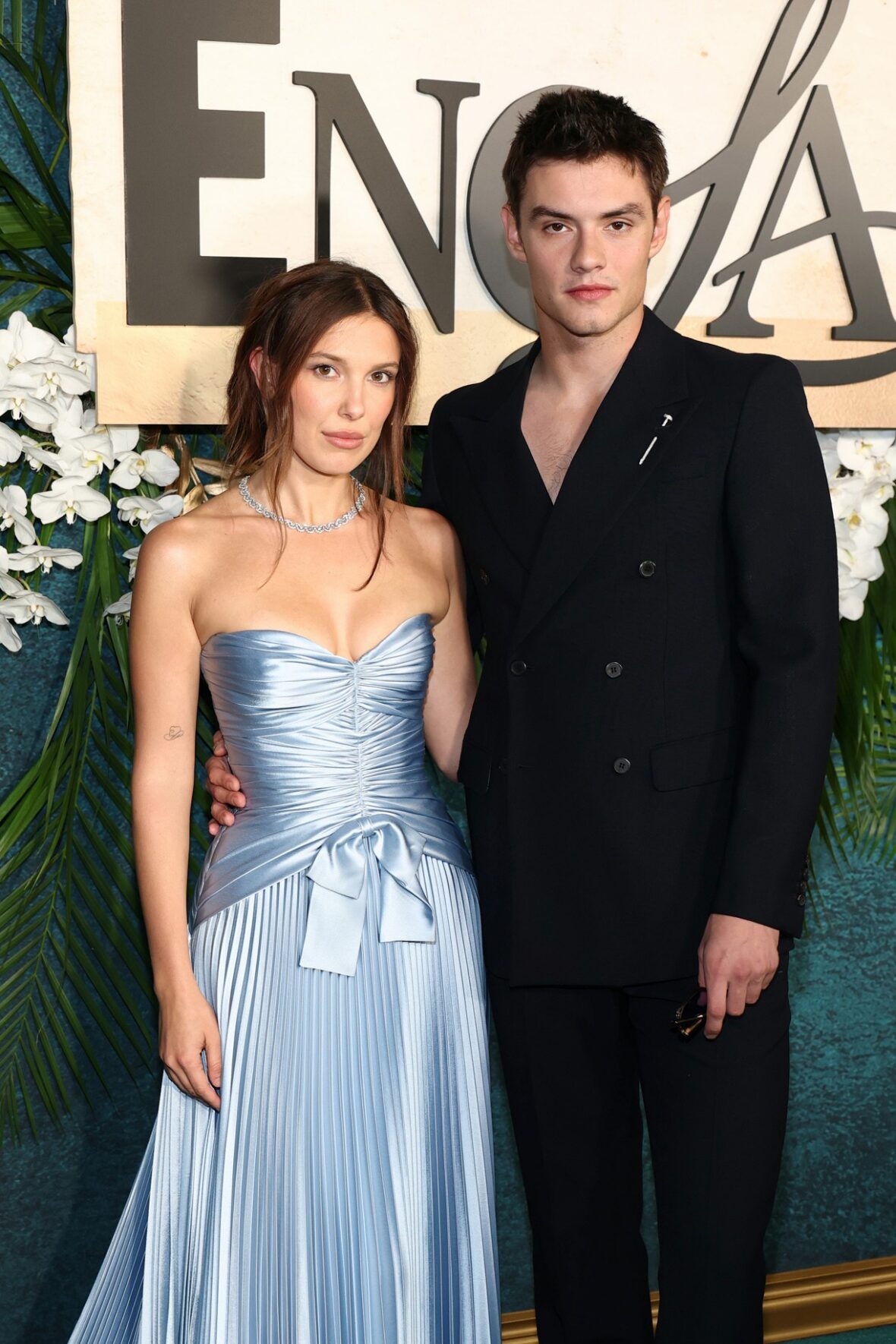 Millie Bobby Brown na estreia de Enola Holmes 3 em Nova York