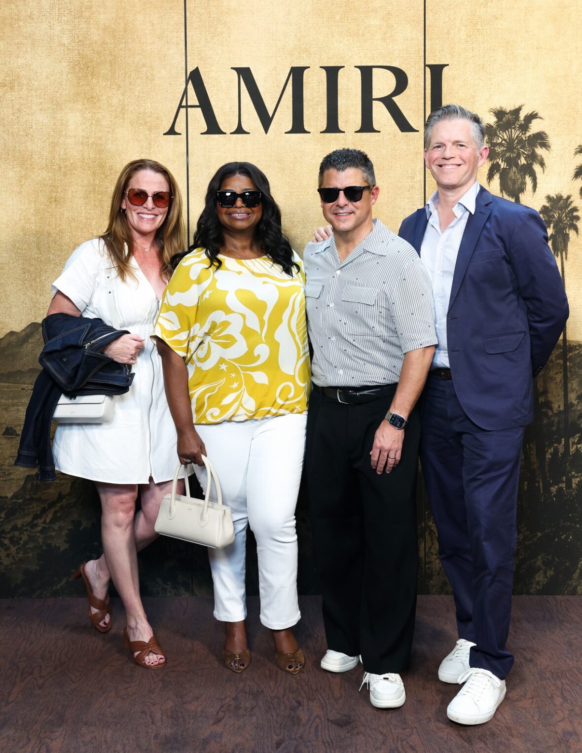 Celebridades participando do desfile AMIRI na Paris Fashion Week