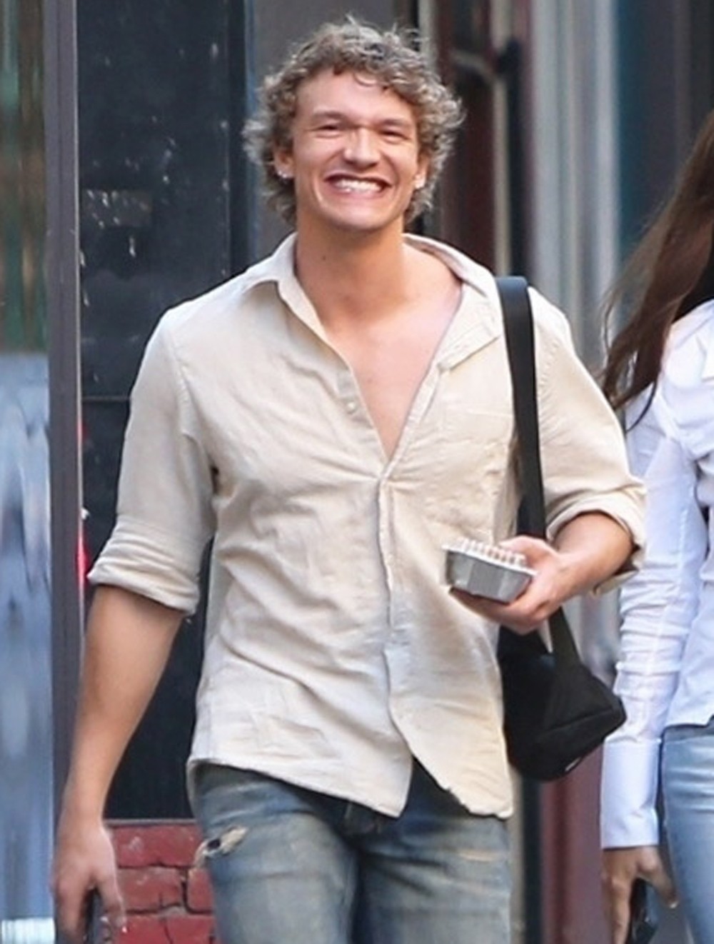 Fotos de paparazzi de Connor Storrie