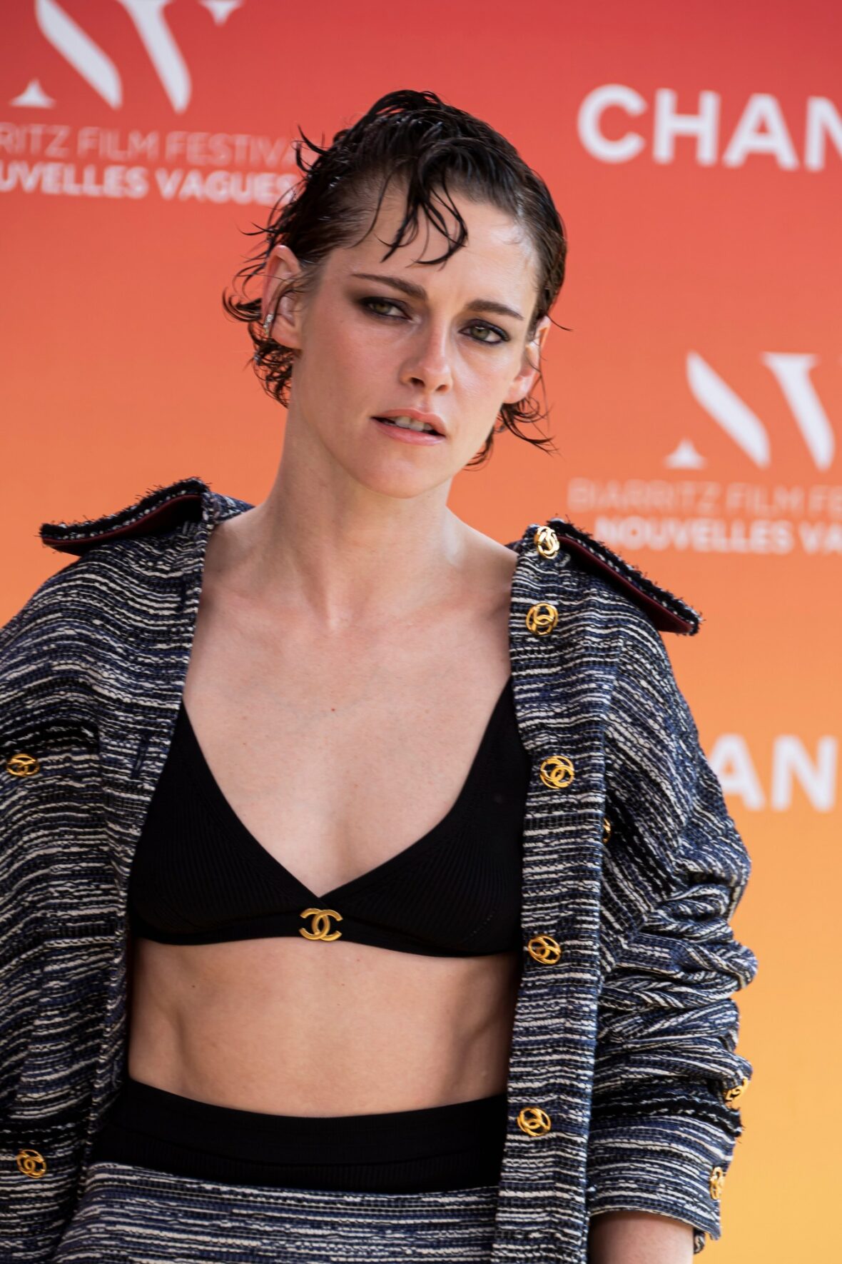Kristen Stewart participa da cerimônia de encerramento do 4º Festival Internacional de Cinema Nouvelles Vagues de Biarritz em Biarritz, França.