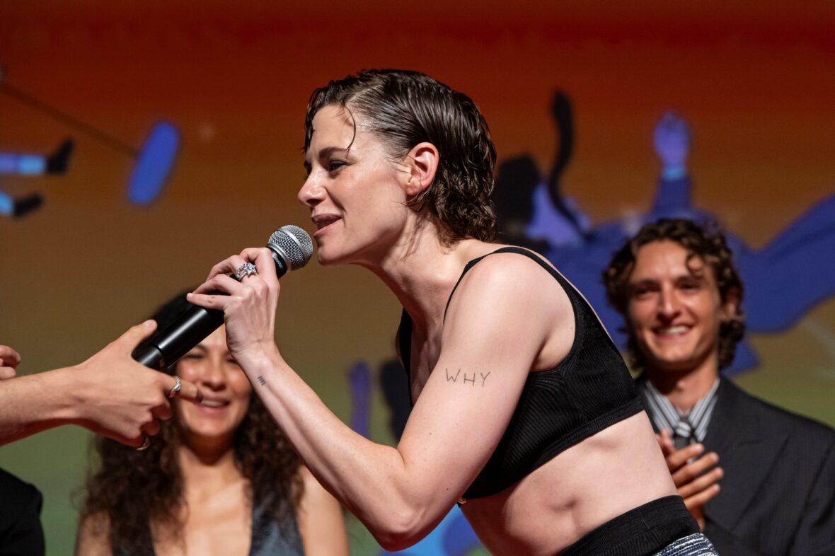 Kristen Stewart participa da cerimônia de encerramento do 4º Festival Internacional de Cinema Nouvelles Vagues de Biarritz em Biarritz, França.