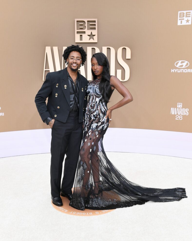 Kordell Beckham e Serena Page participam do BET Awards 2026