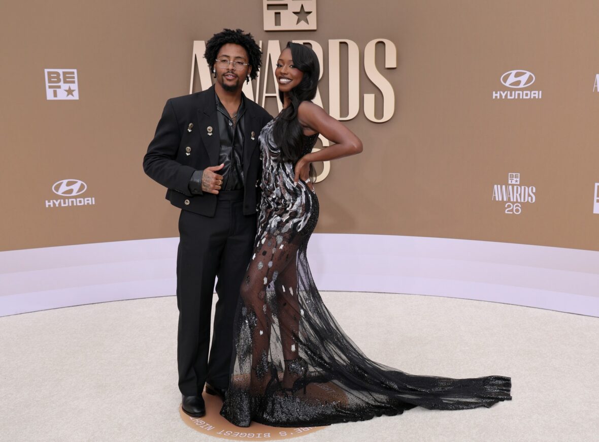 Kordell Beckham e Serena Page participam do BET Awards 2026