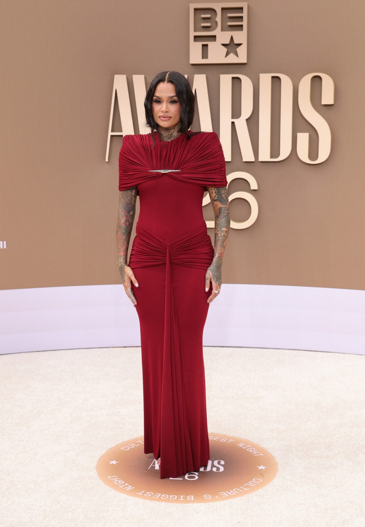 Kehlani chega ao BET Awards 2026