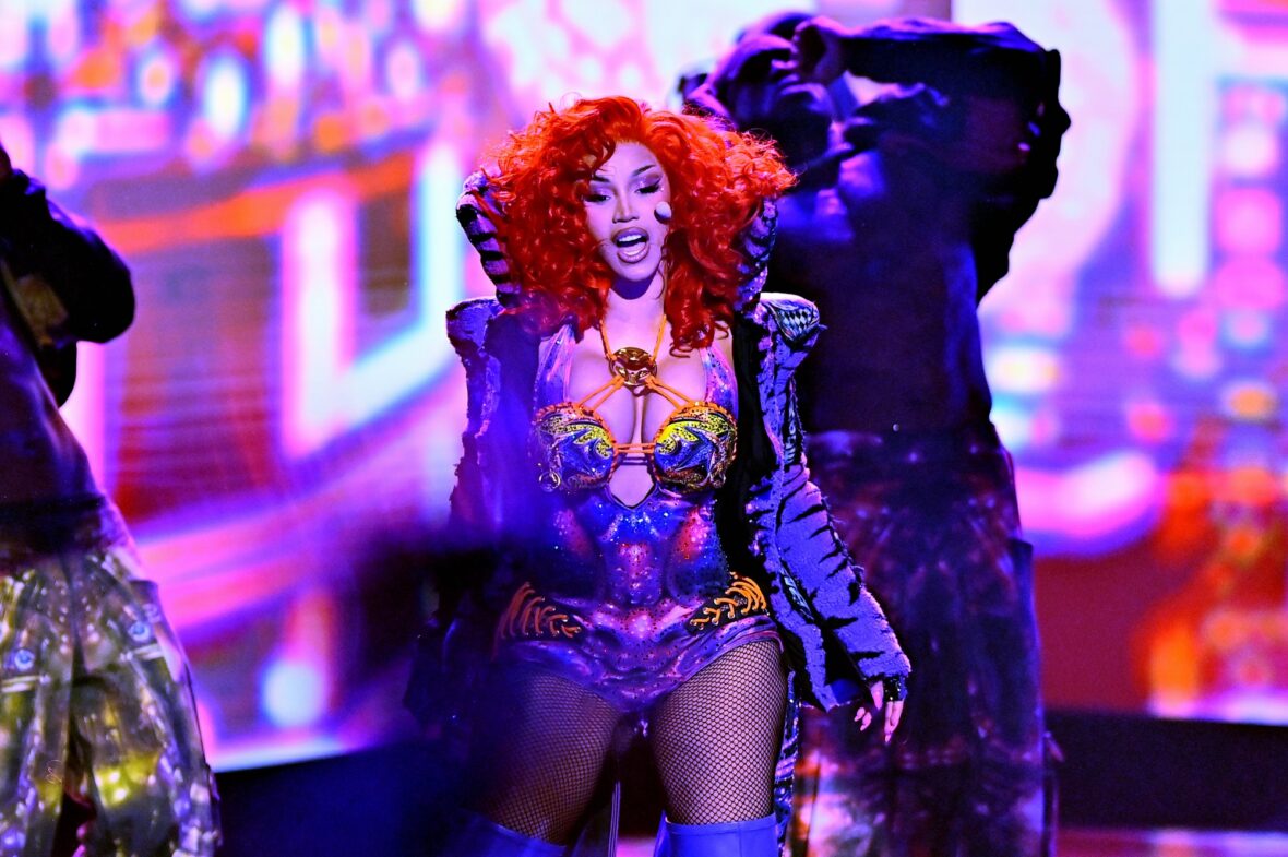 Cardi B se apresenta no BET Awards 2026