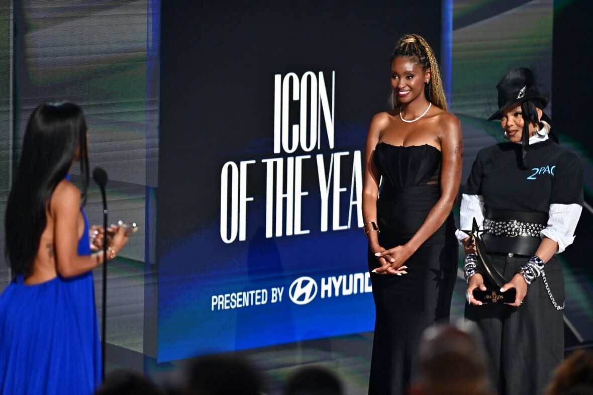 Janet Jackson no palco do BET Awards 2026