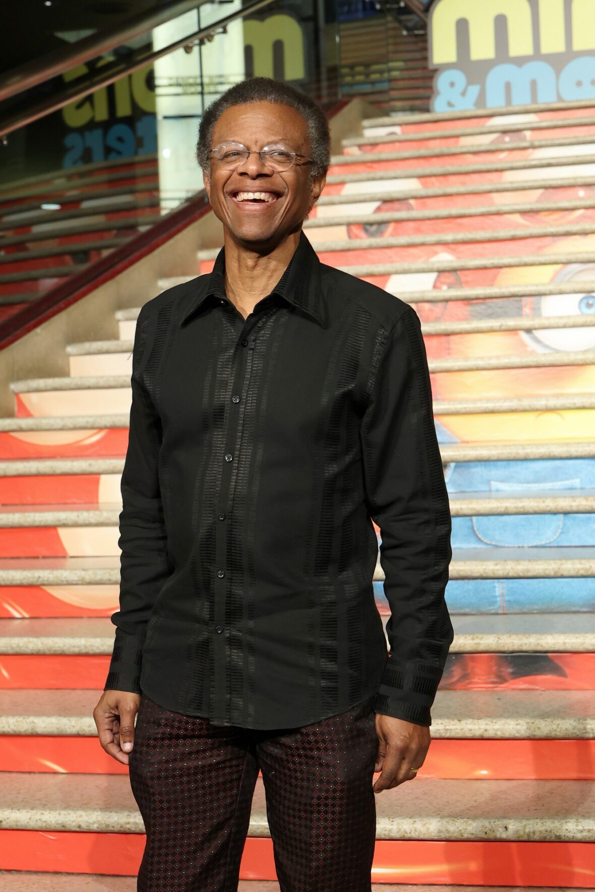 Phil LaMarr na estreia de Minions & Monsters