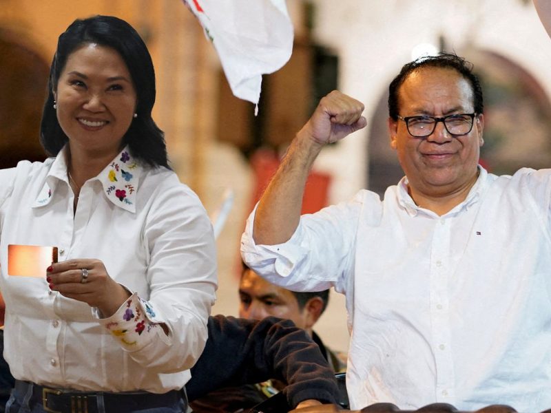 Eleições Peru: Fujimori vira sobre Sánchez com diferença de 561 votos
