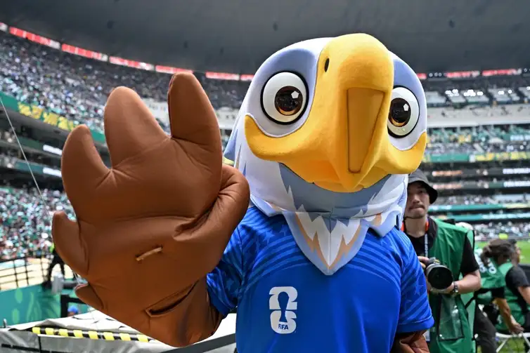 Reuters/Heuler Andrey/Arquivo/Proibida reprodução June 12, 2026, Mexico City, Mexico City, Mexico: Mexico City, Mexico, 11th Jun, 2026. The official competition mascots Clutch the Bald Eagle of the US is seen prior the match between Mexico and South Africa for the 1st round of the group A of the FIFA World Cup 2026, at Mexico City Stadium, in Mexico City, Mexico on June 11, 2026. (Credit Image: © Heuler Andrey/ZUMA Press Wire)