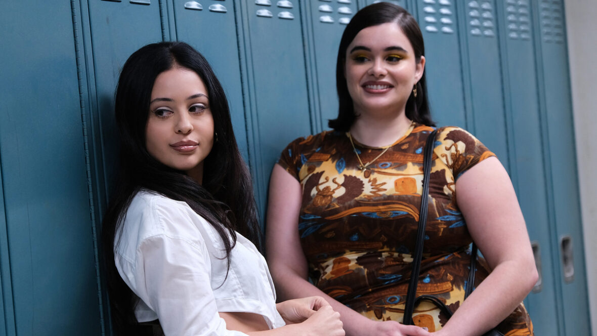 Alexa Demie e Barbie Ferreira em foto de 