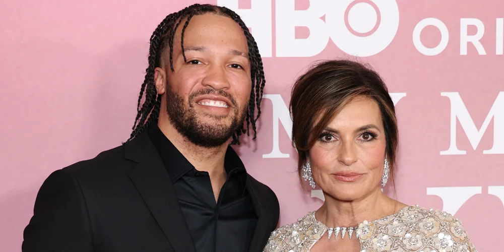 Foto de Jalen Brunson e Mariska Hargitay