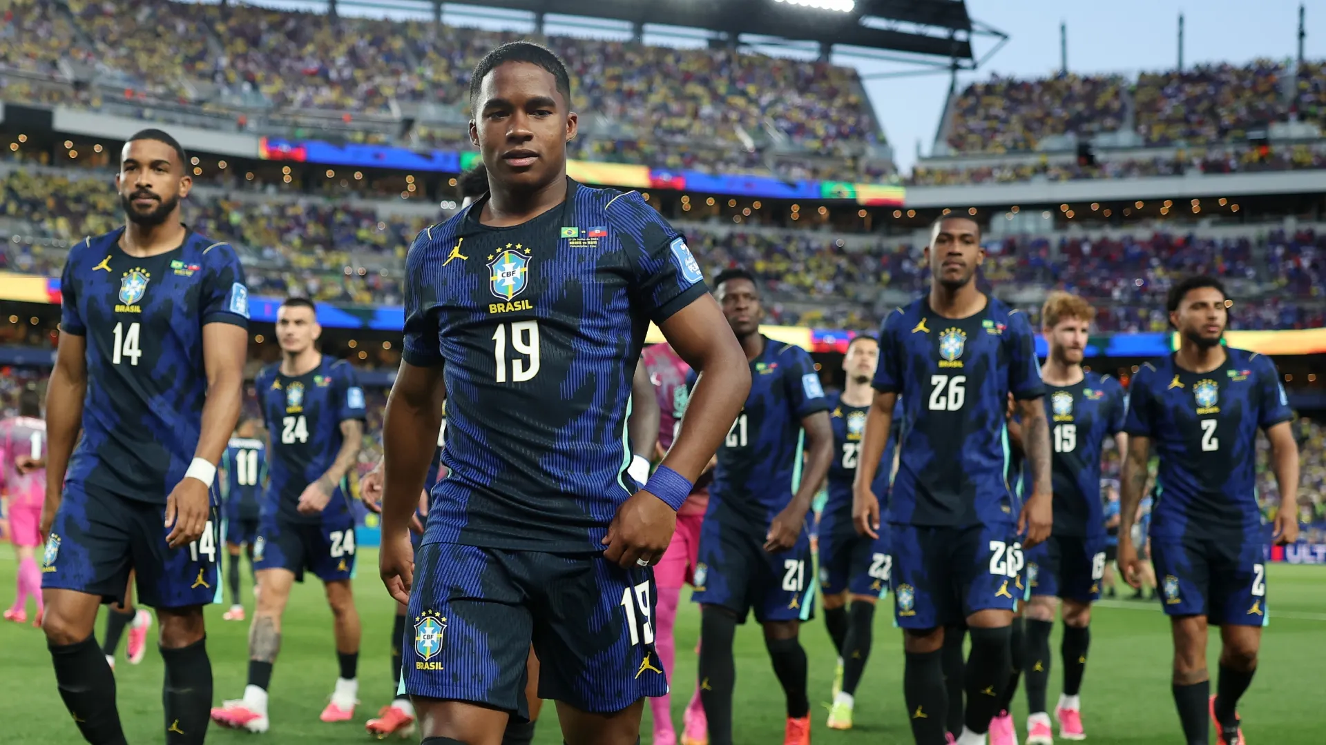 Endrick nº 19 do Brasil após o jogo contra o Haiti.
