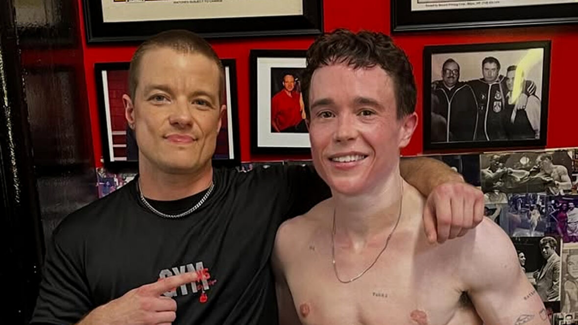 Elliot Page sem camisa em treino de boxe