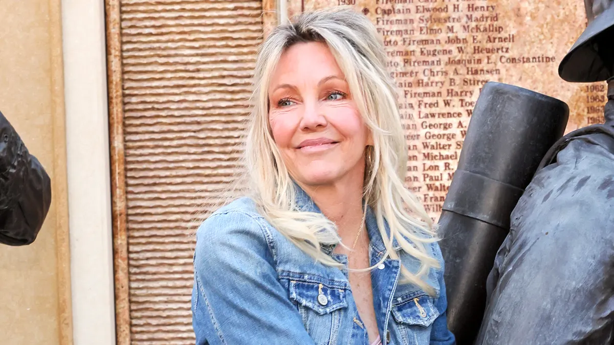 Heather Locklear smiling