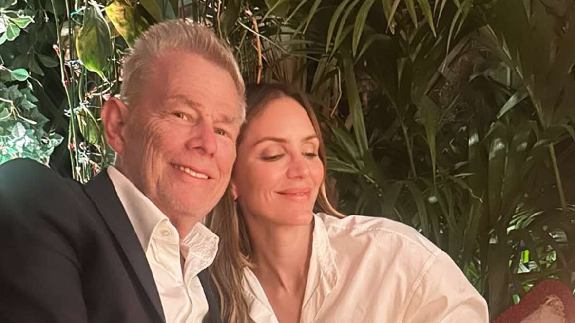 Katharine McPhee compartilha foto com David Foster no sétimo aniversário de casamento