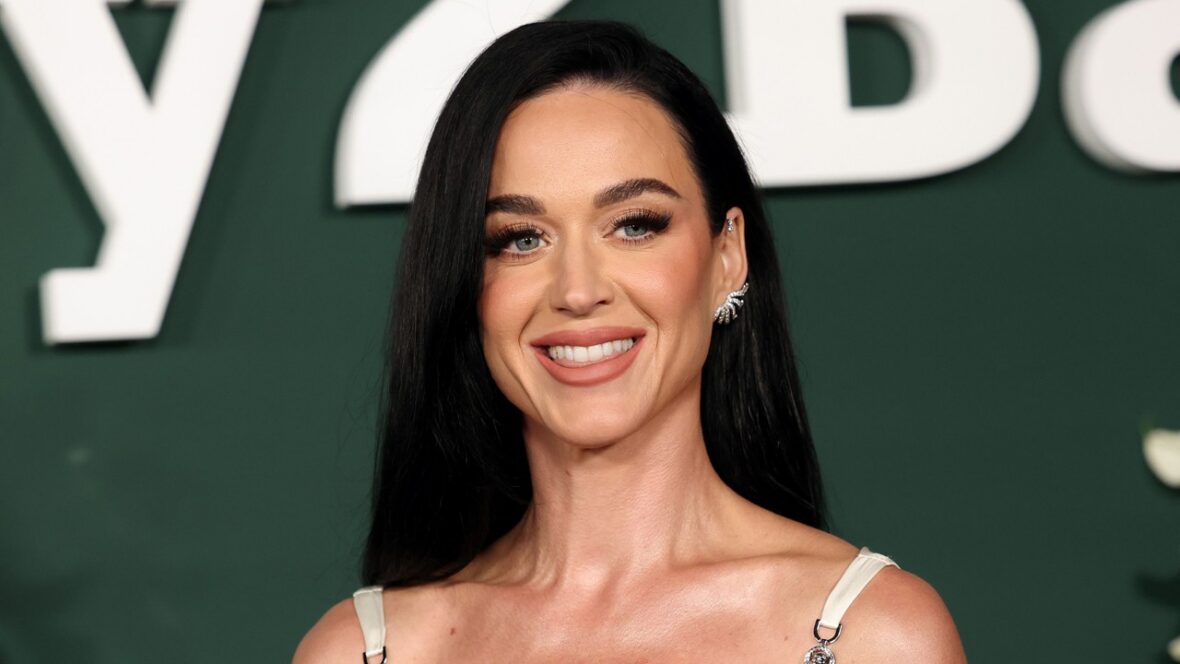 Katy Perry cancela apresentação em festival