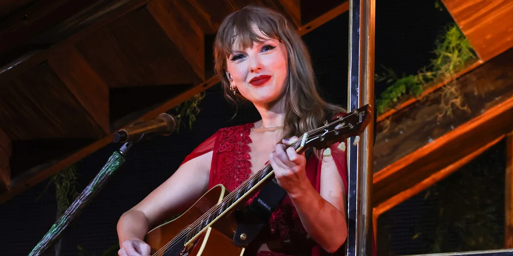 Taylor Swift estreia música de Toy Story 5