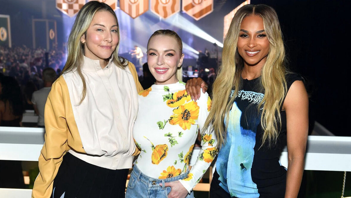 Este Haim, Lindsay Lohan e Ciara posam juntas na Uber One Party