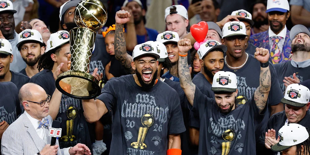 escalação do desfile dos knicks Foto do New York Knicks vencendo o campeonato da NBA