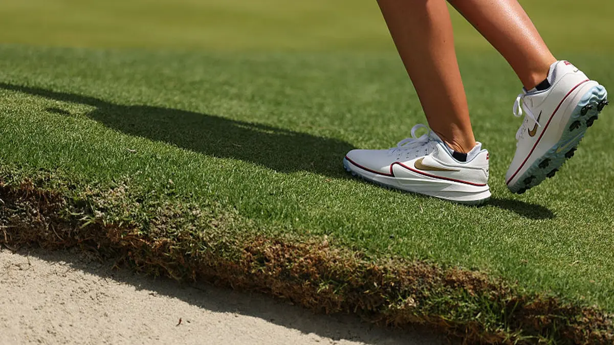 nelly korda lebron golf shoes