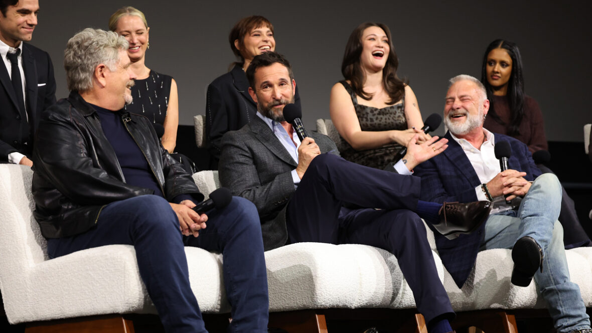 o-painel-pitt-lovett Elenco de