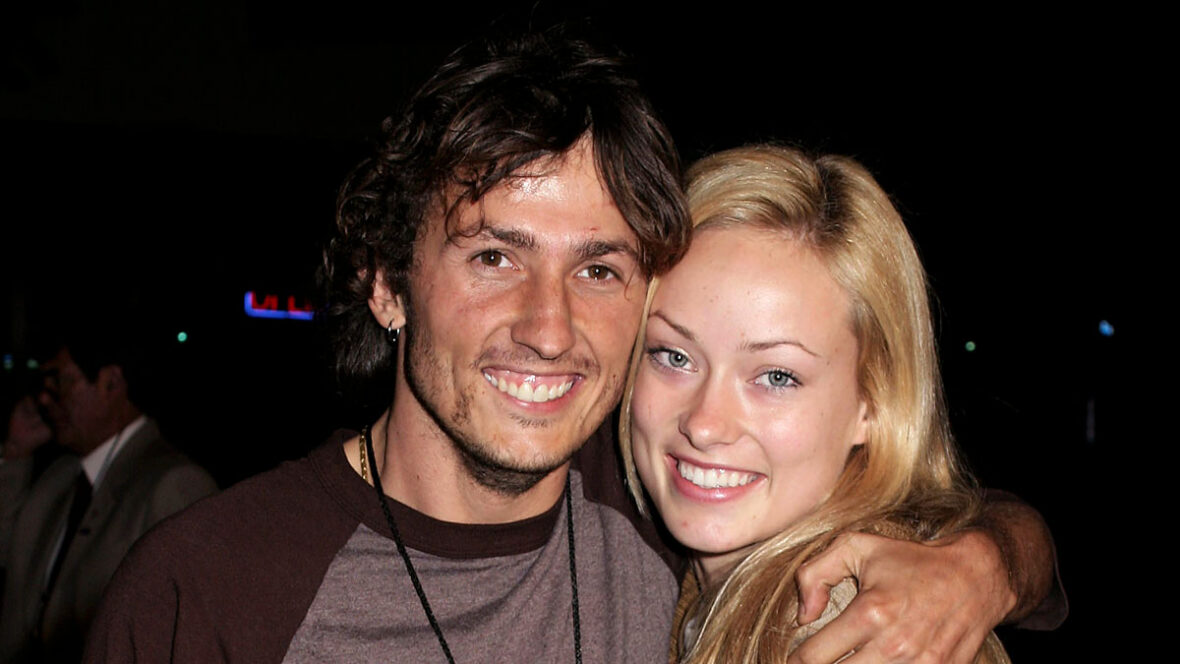 olivia-wilde-em-casar-tao-ruspoli Olivia Wilde posa com o ex-marido Tao Ruspoli em foto retrógrada