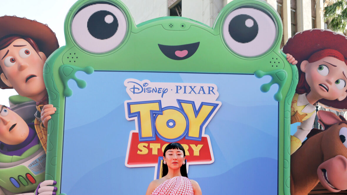 greta-lee-toy story Greta Lee como Lilypad em Toy Story 5