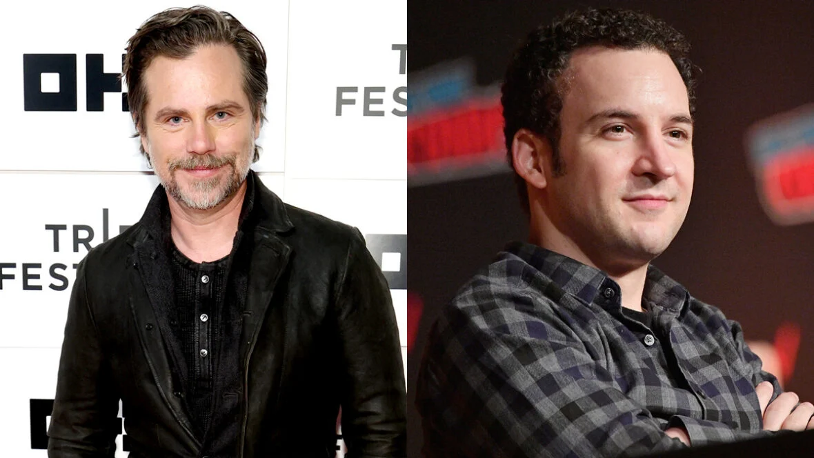 Rider Strong no Tribeca Festival / Ben Savage fala no palco no painel Boy Meets World 25th Anniversary Reunion durante a New York Comic Con 2018