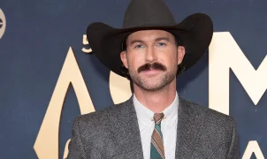 Riley Green drops 19-track album 'That's Just Me' and country music fans can't get enough