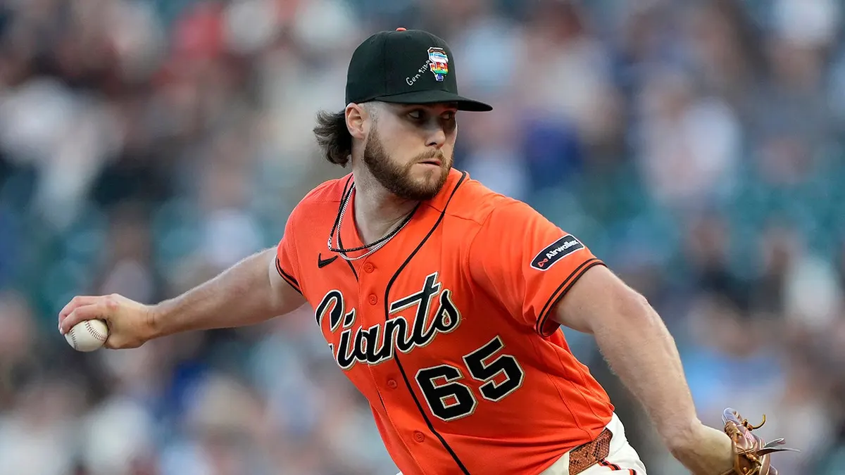Landen Roupp pitching for the San Francisco Giants at Oracle Park in San Francisco