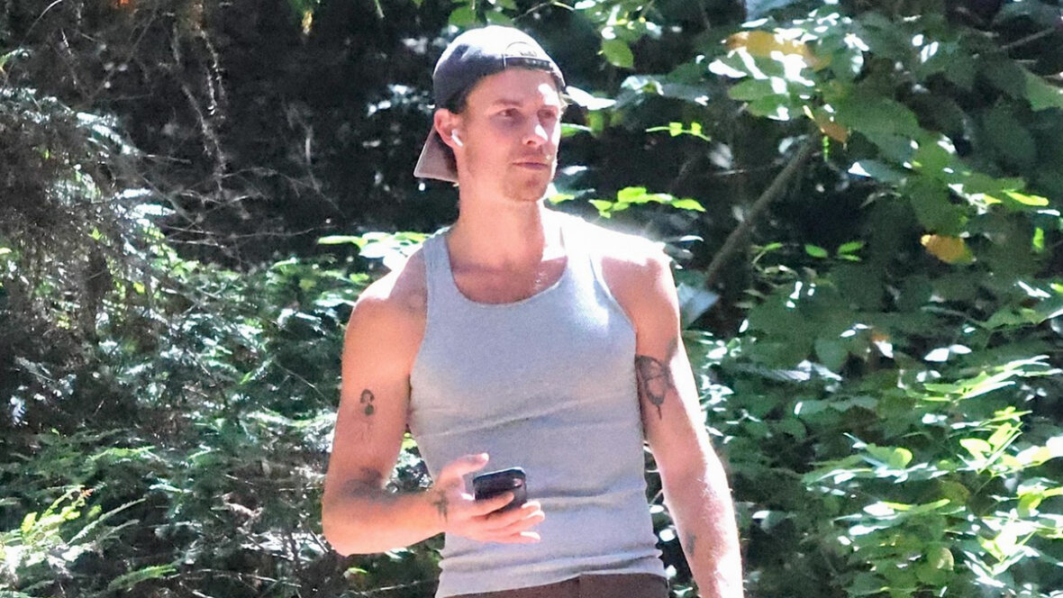 shawn-mendes-solo-caminhada-em-la Shawn Mendes faz caminhada solo em Los Angeles