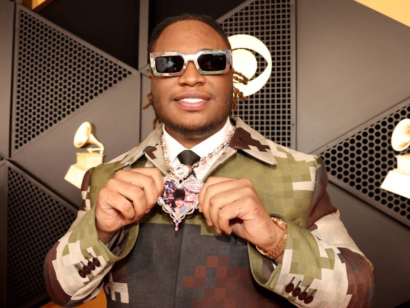 Família de Tay Keith presta homenagem ao produtor musical que marcou uma geração