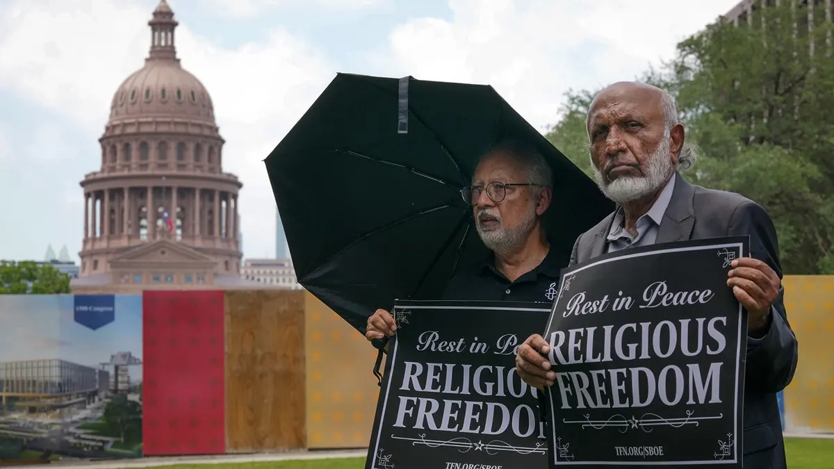 Mohammed Nasrullah, left, and Aziz Soomro