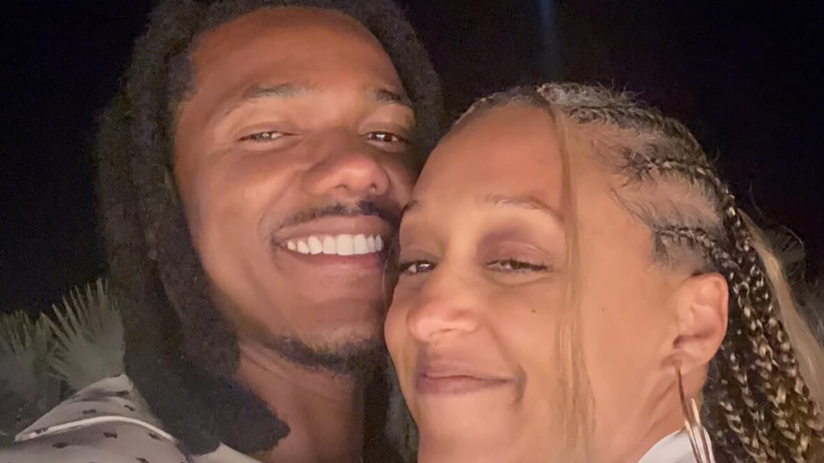 Tia Mowry e namorado Javon
