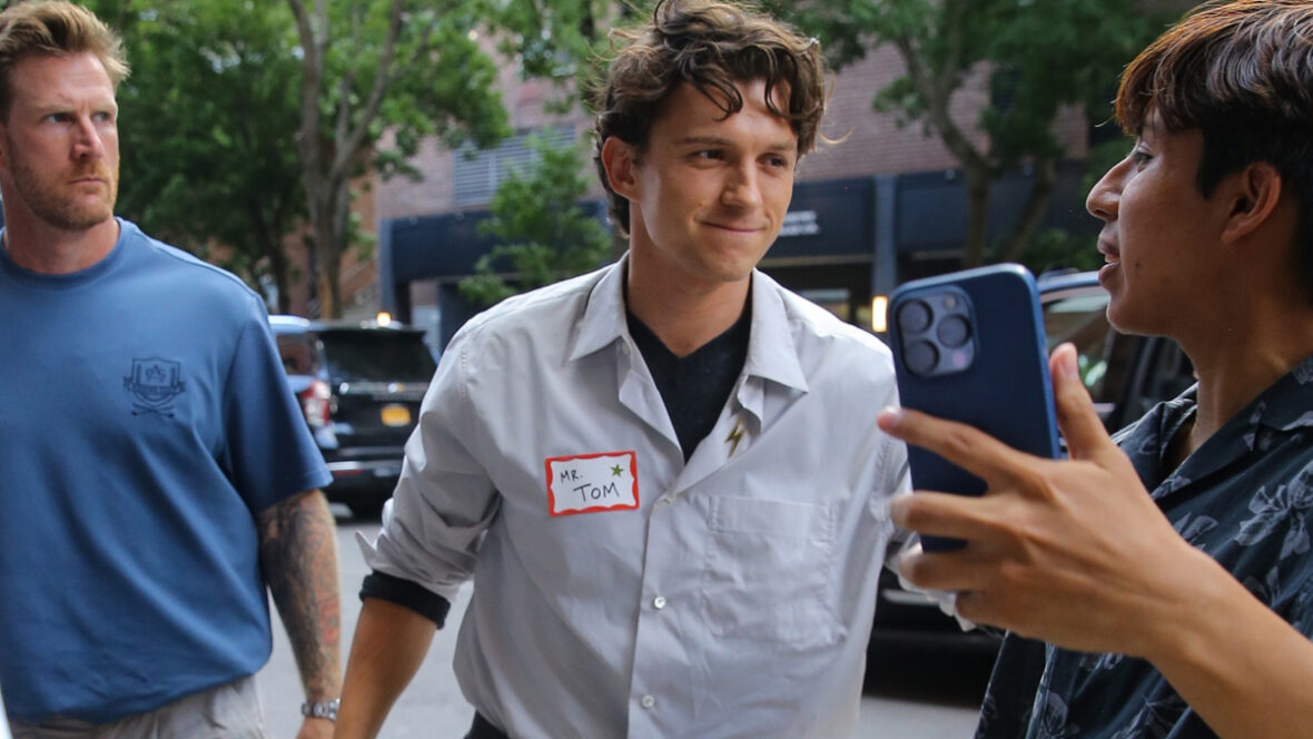 tom-holland-bero-02 Tom Holland fora do Greenwich Hotel