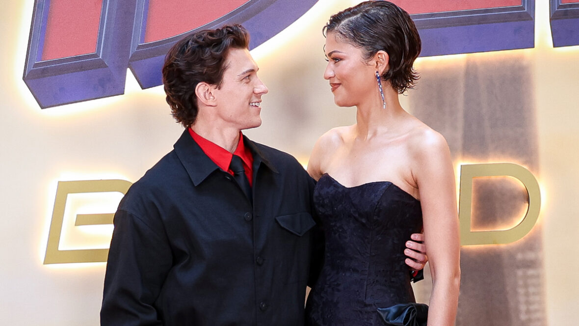 Tom Holland e Zendaya comparecem ao 