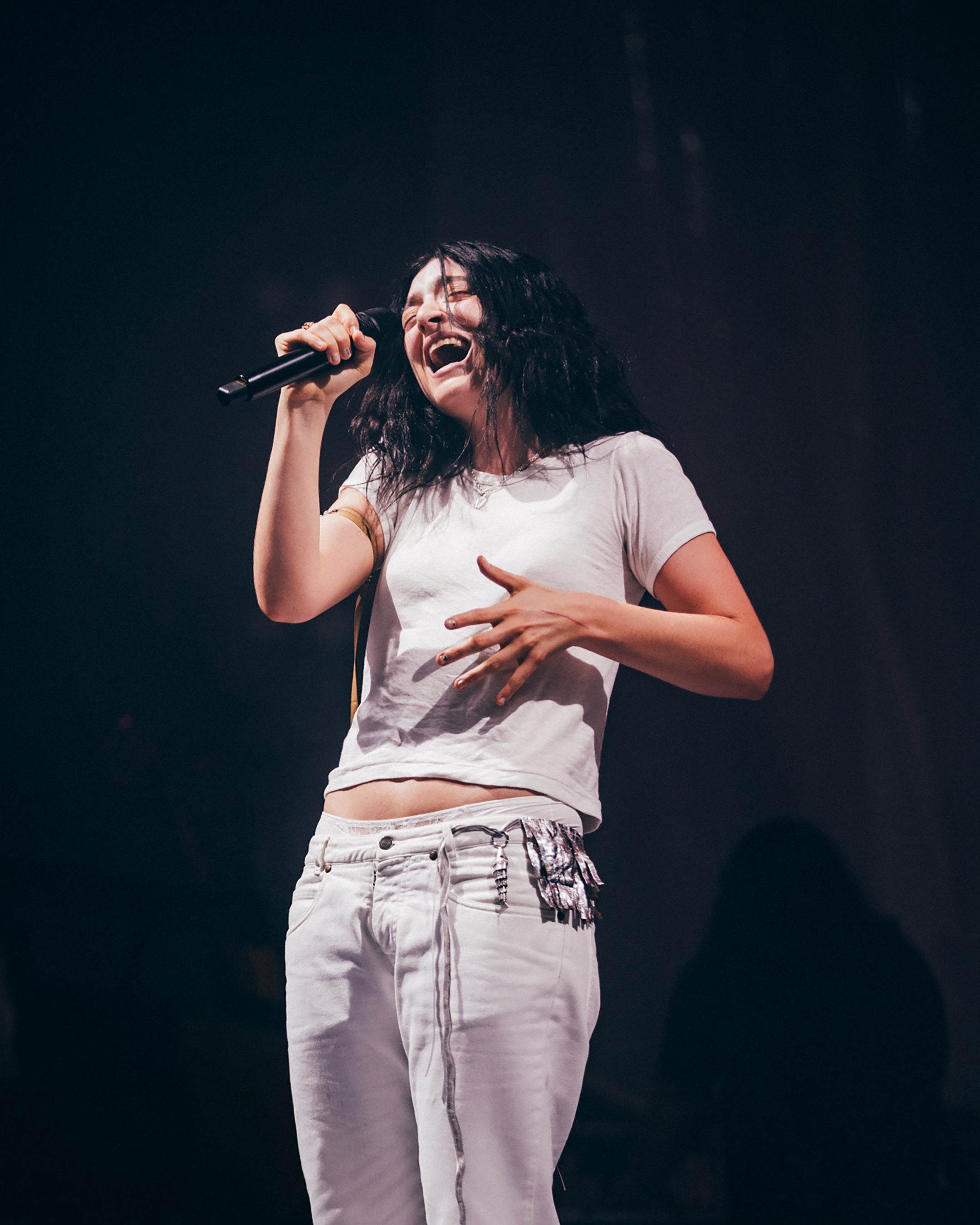 Lorde live at Glastonbury 2025, photo by Derek Bremner