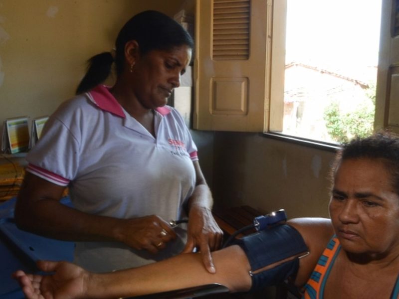 CCJ do Senado aprova aposentadoria especial para agentes de saúde