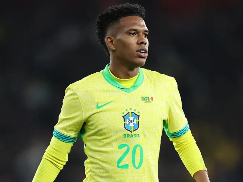 Por que Estevão está perdendo a Copa do Mundo de 2026 para o Brasil