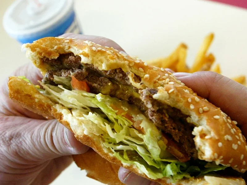 Os 11 melhores restaurantes de fast food da América em 2026, classificados por satisfação do cliente: Chick-fil-A destronado por um recém-chegado!