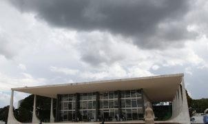 STF retoma julgamento sobre eleições para mandato-tampão no Rio