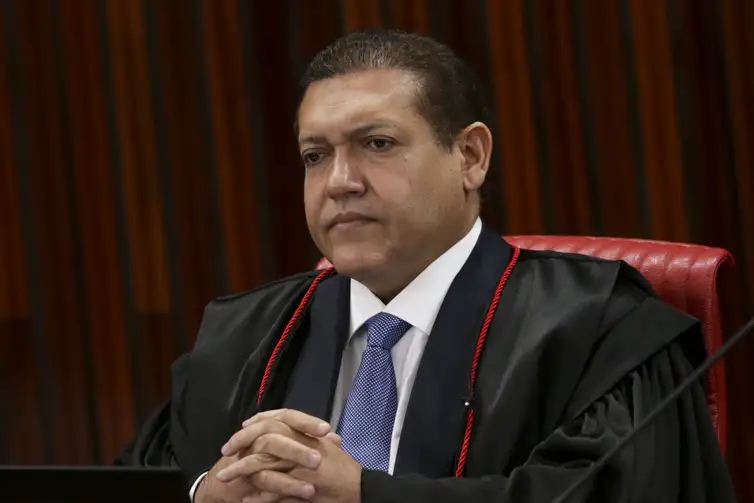 Marcelo Camargo/Agência Brasil Brasília (DF), 30/06/2023 - O ministro Kássio Nunes Marques durante sessão que retoma o julgamento da ação (Aije nº 0600814-85) que pede a inelegibilidade de Jair Bolsonaro e de Walter Braga Netto, candidatos à Presidência da República nas Eleições 2022. Foto: Marcelo Camargo/Agência Brasil