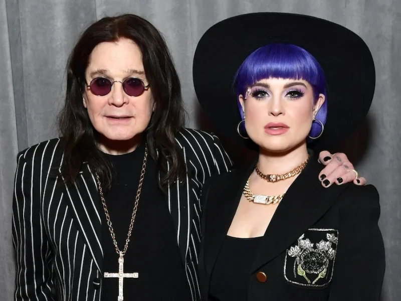 Kelly Osbourne compartilha uma homenagem emocionante do Dia dos Pais ao falecido pai Ozzy Osbourne