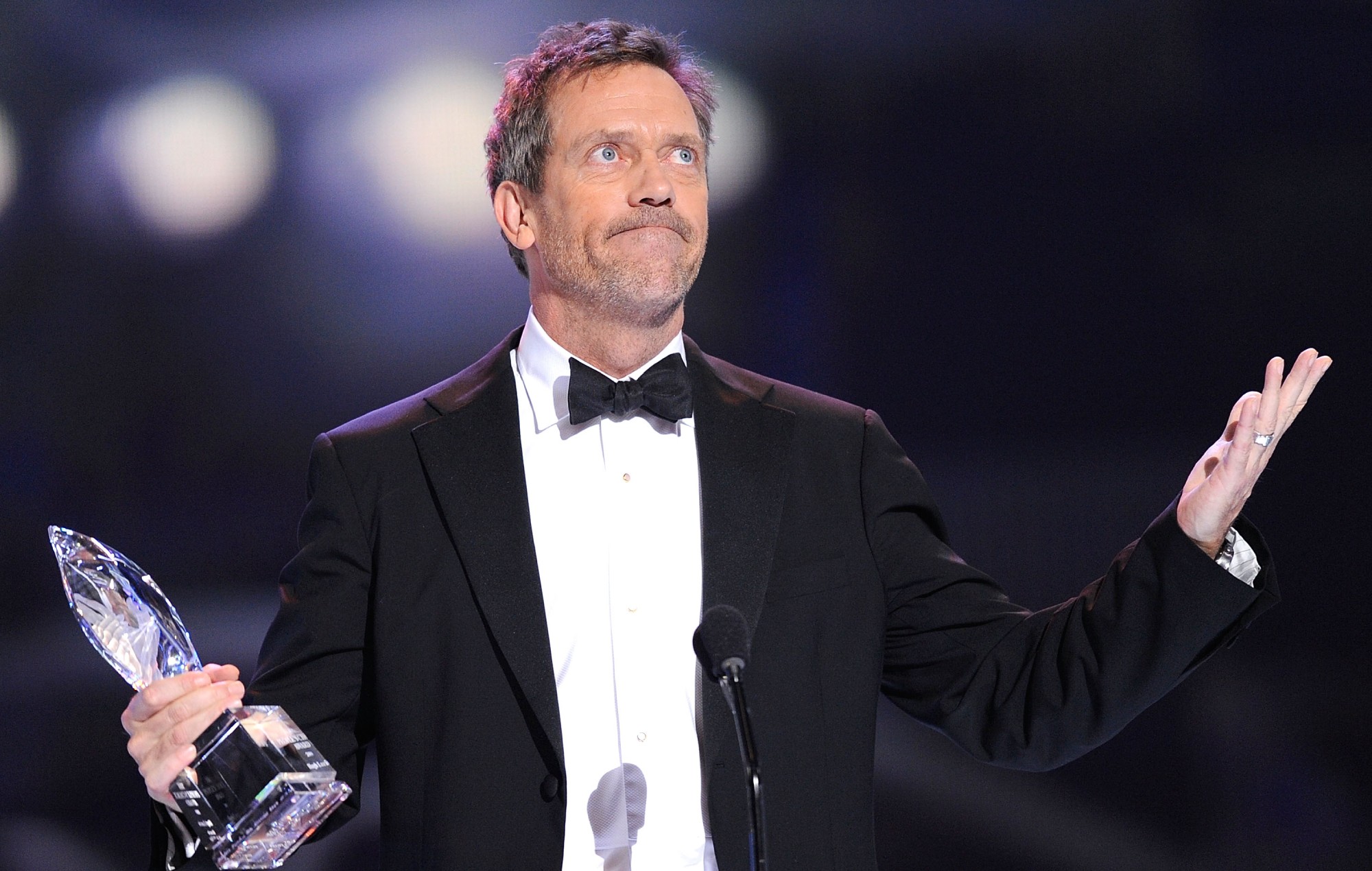 Hugh Laurie accepts the Favourite Male TV Star award for his performance in 'House', 2009. CREDIT: Kevork Djansezian/Getty Images for PCA