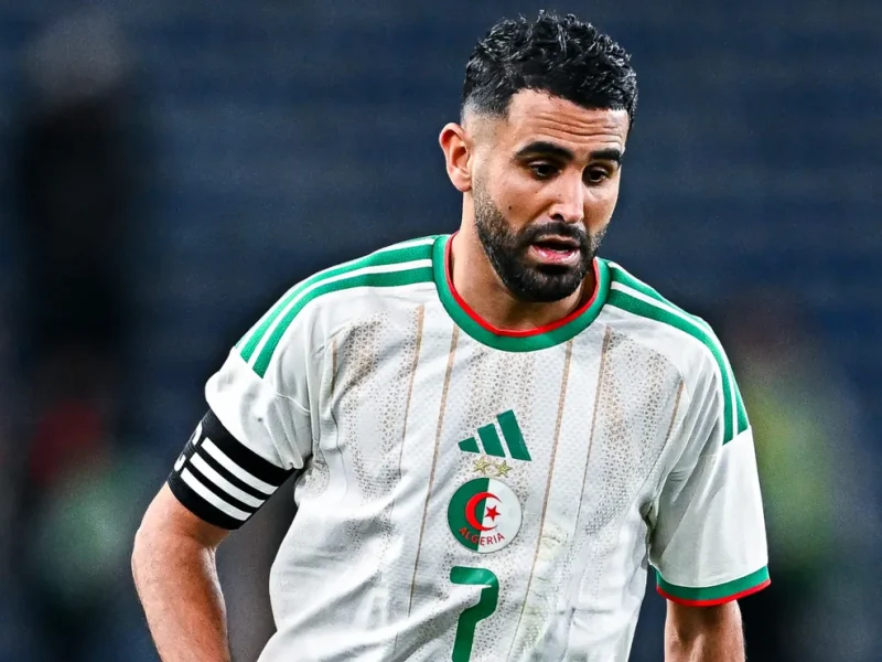 Por que Riyad Mahrez não é titular pela Argélia x Argentina na Copa do Mundo de 2026?