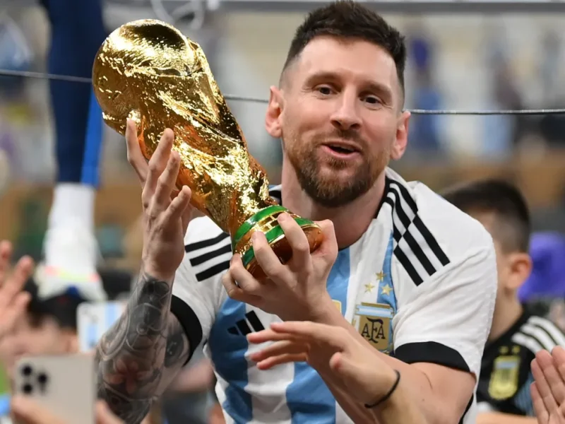 Messi encerra trajetória na seleção argentina com seis títulos e uma despedida no Monumental