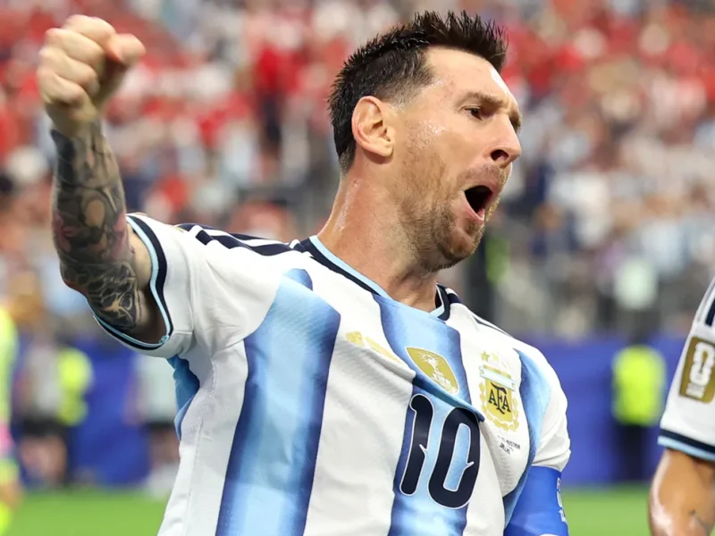 Lionel Messi iguala raro recorde da Copa do Mundo das lendas Just Fontaine e Jairzinho